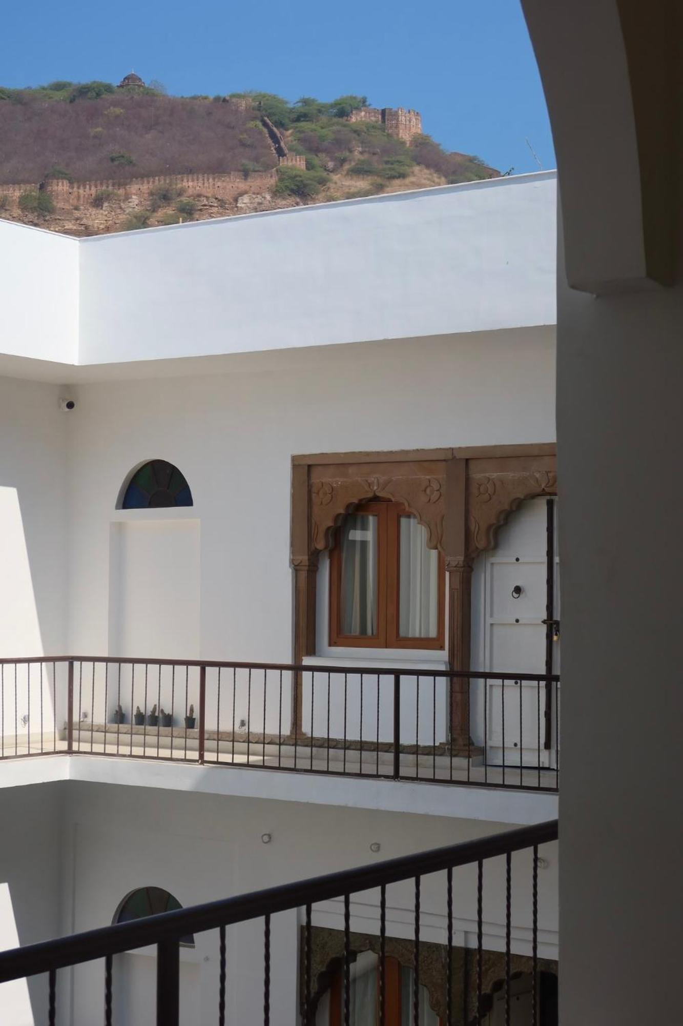 Dev Niwas - Heritage Hotel Бунди Экстерьер фото